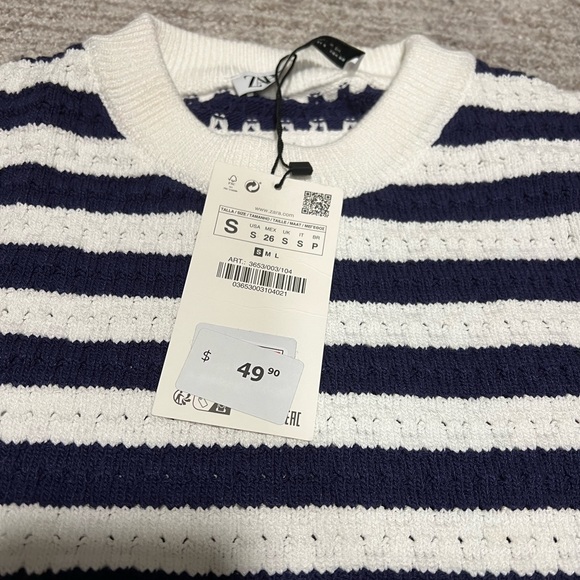 Zara sweater - Picture 2 of 3